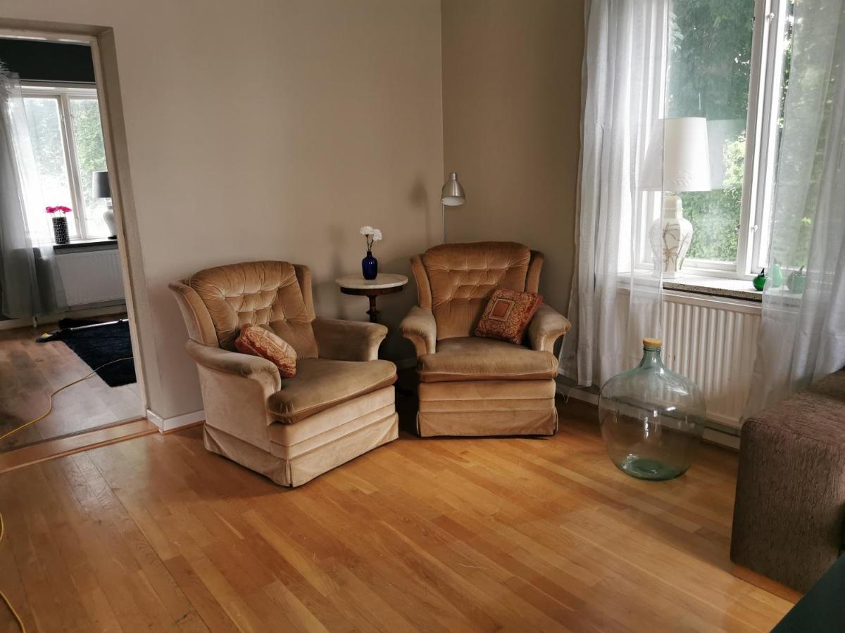 Gamla Skolan Rum & Oevernattning I Spjutstorp Apartment Exterior foto